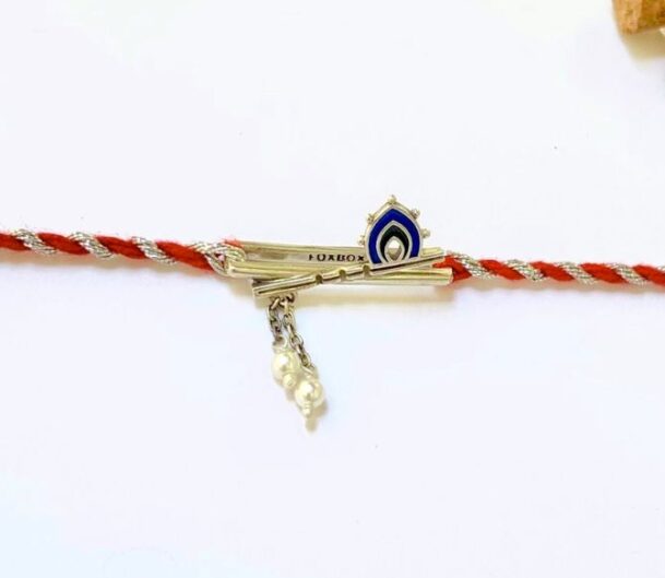 Bansuri Watch Charm Rakhi S