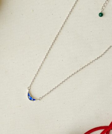 Mini Chand Blue Chain Pendant