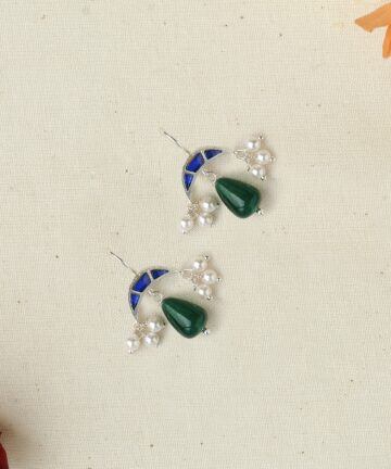 Laila in Blue hook earring